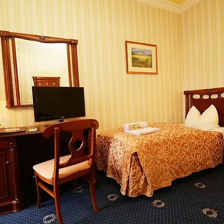 Hotel Schloss 4*
