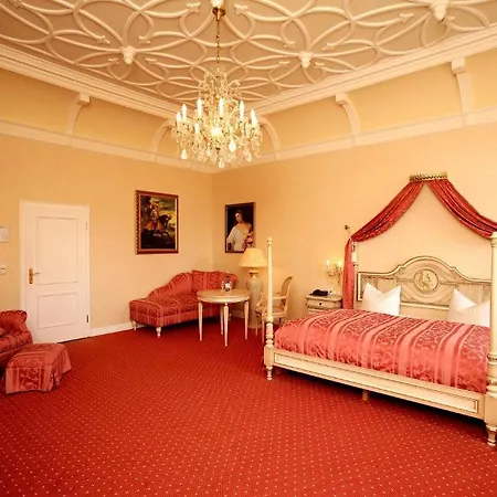 Hotel Schloss 4*